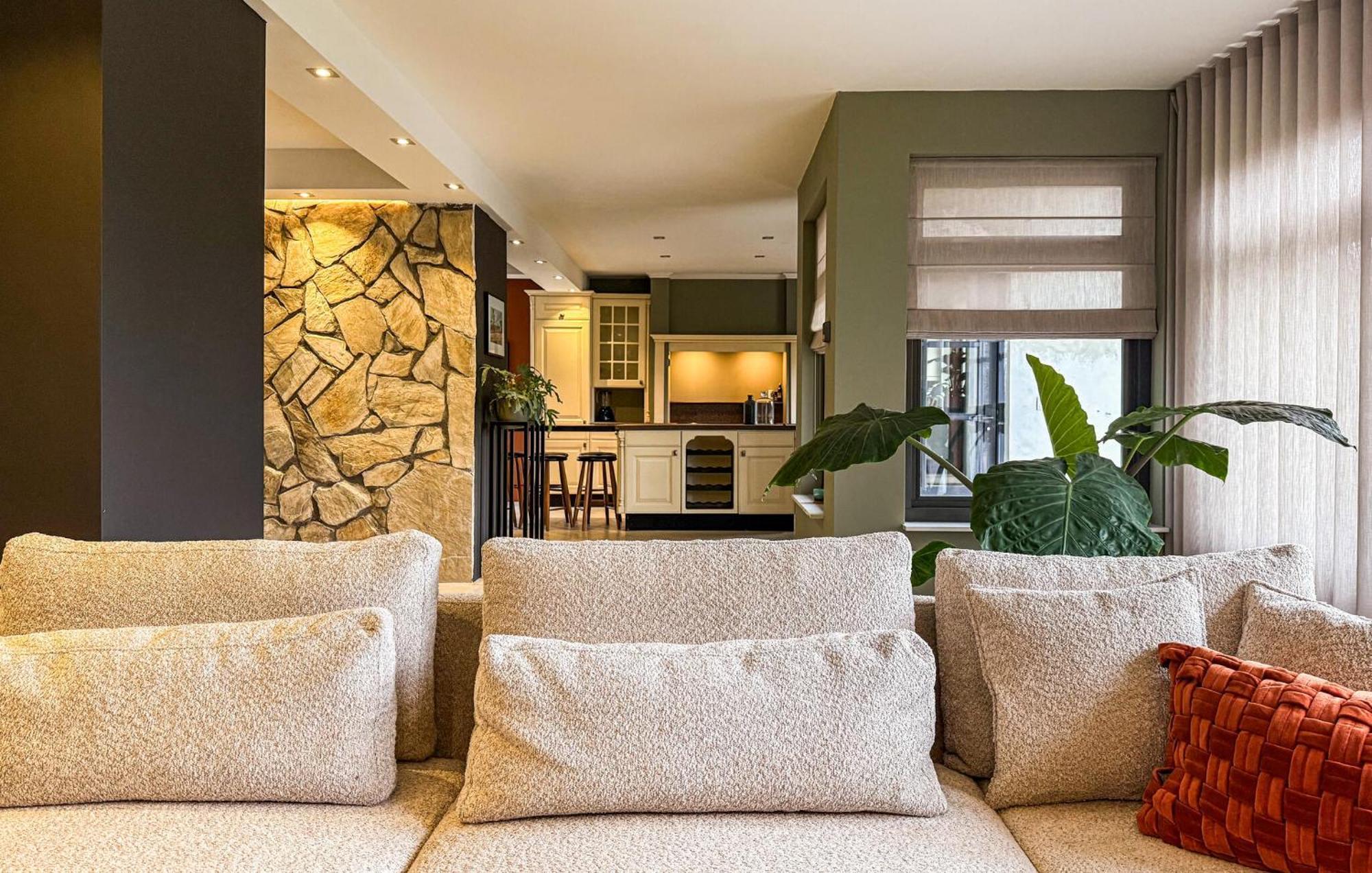 Beautiful Home In Son En Breugel With House A Panoramic View Bagian luar foto